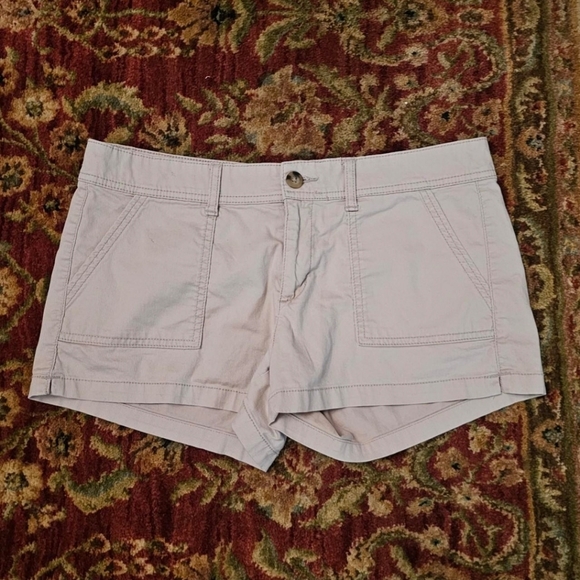 Bundle 3 for $25 / Arizona shorts - Picture 1 of 3